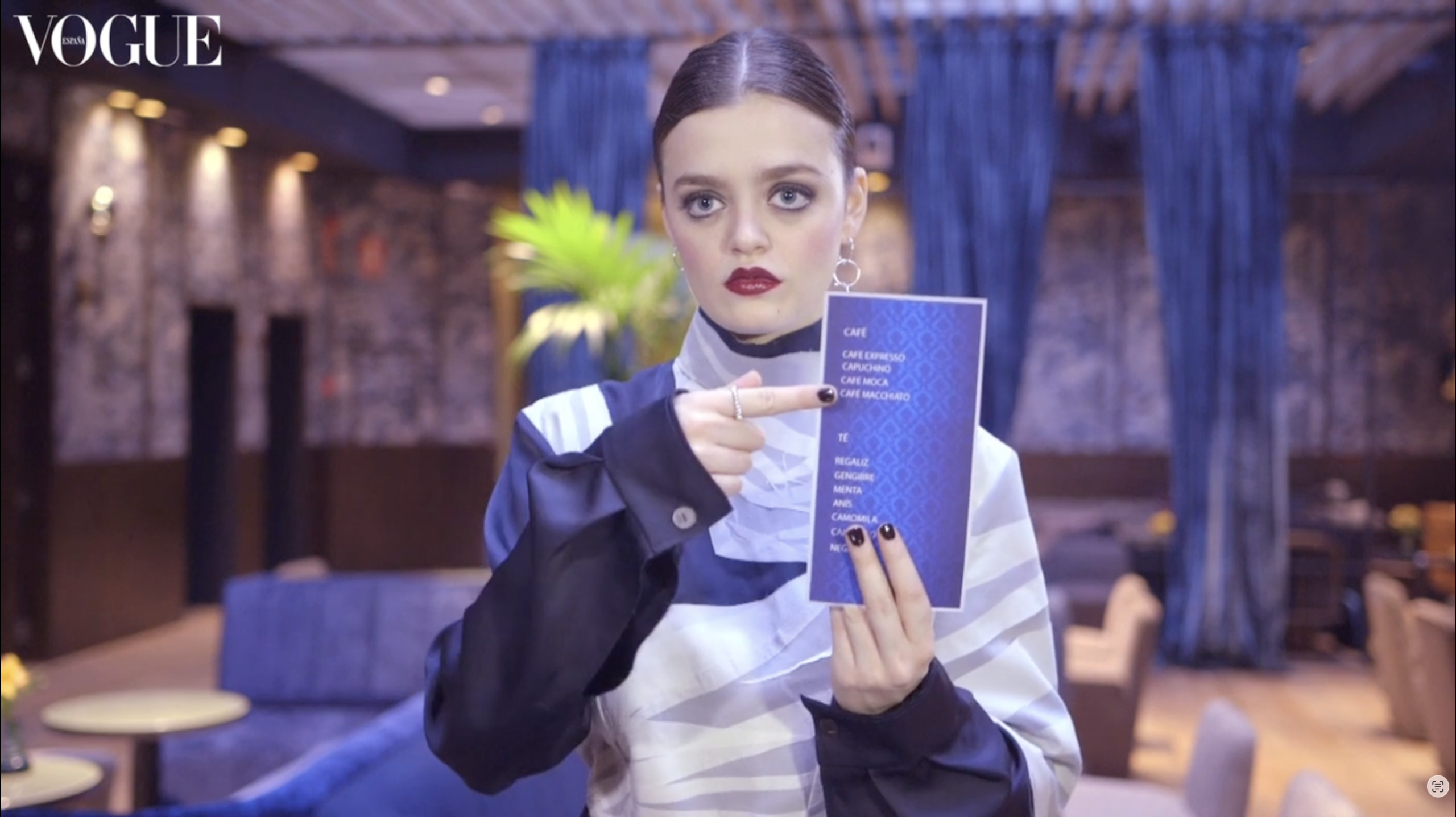 Vogue | El fashion drama de la Muñeca vudú